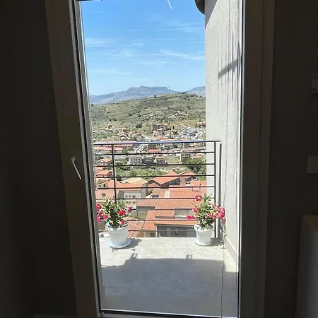 Crysas Assoro