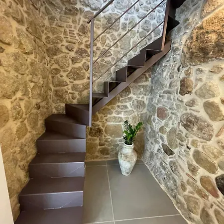 Lejlighed Crysas Assoro