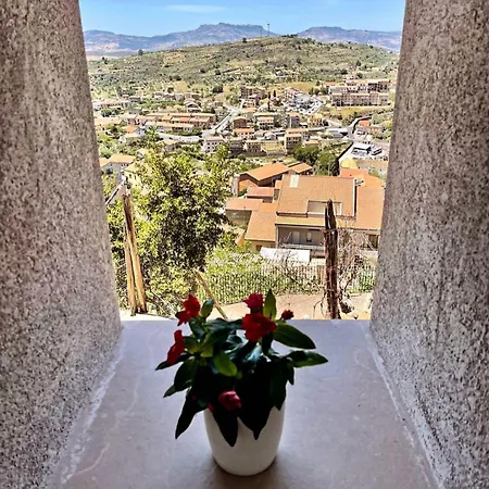 Crysas 公寓 Assoro